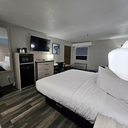 Best Western Wichita North พาร์กซิตี้ ภายนอก รูปภาพ