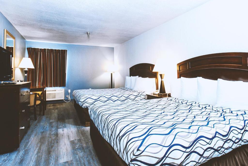 Best Western Wichita North พาร์กซิตี้ ภายนอก รูปภาพ