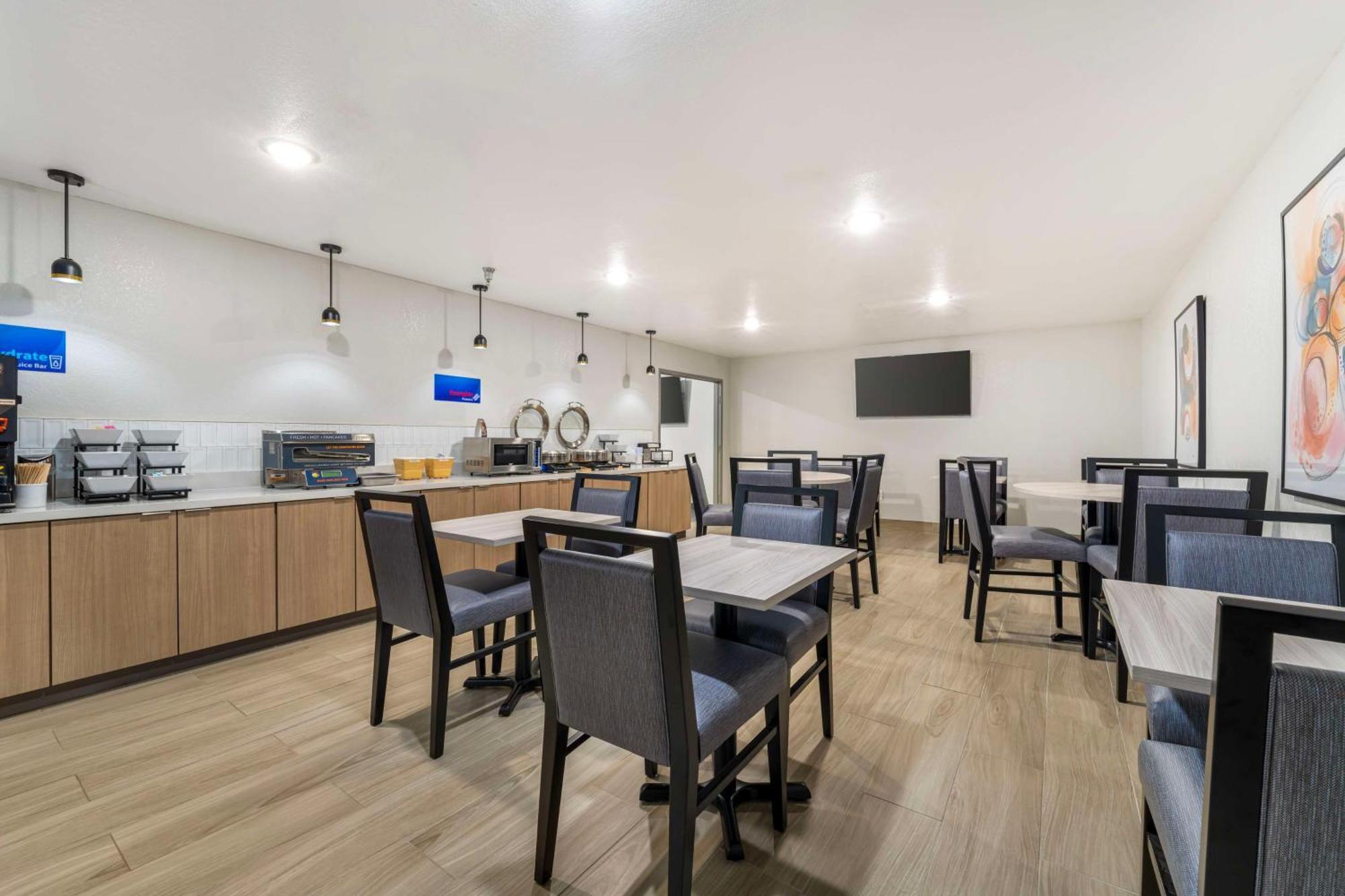 Best Western Wichita North พาร์กซิตี้ ภายนอก รูปภาพ
