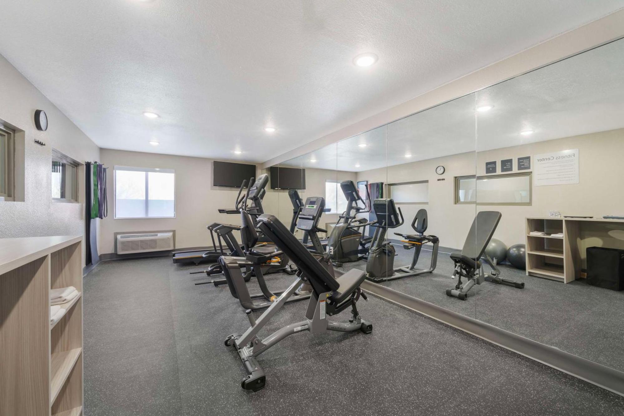 Best Western Wichita North พาร์กซิตี้ ภายนอก รูปภาพ