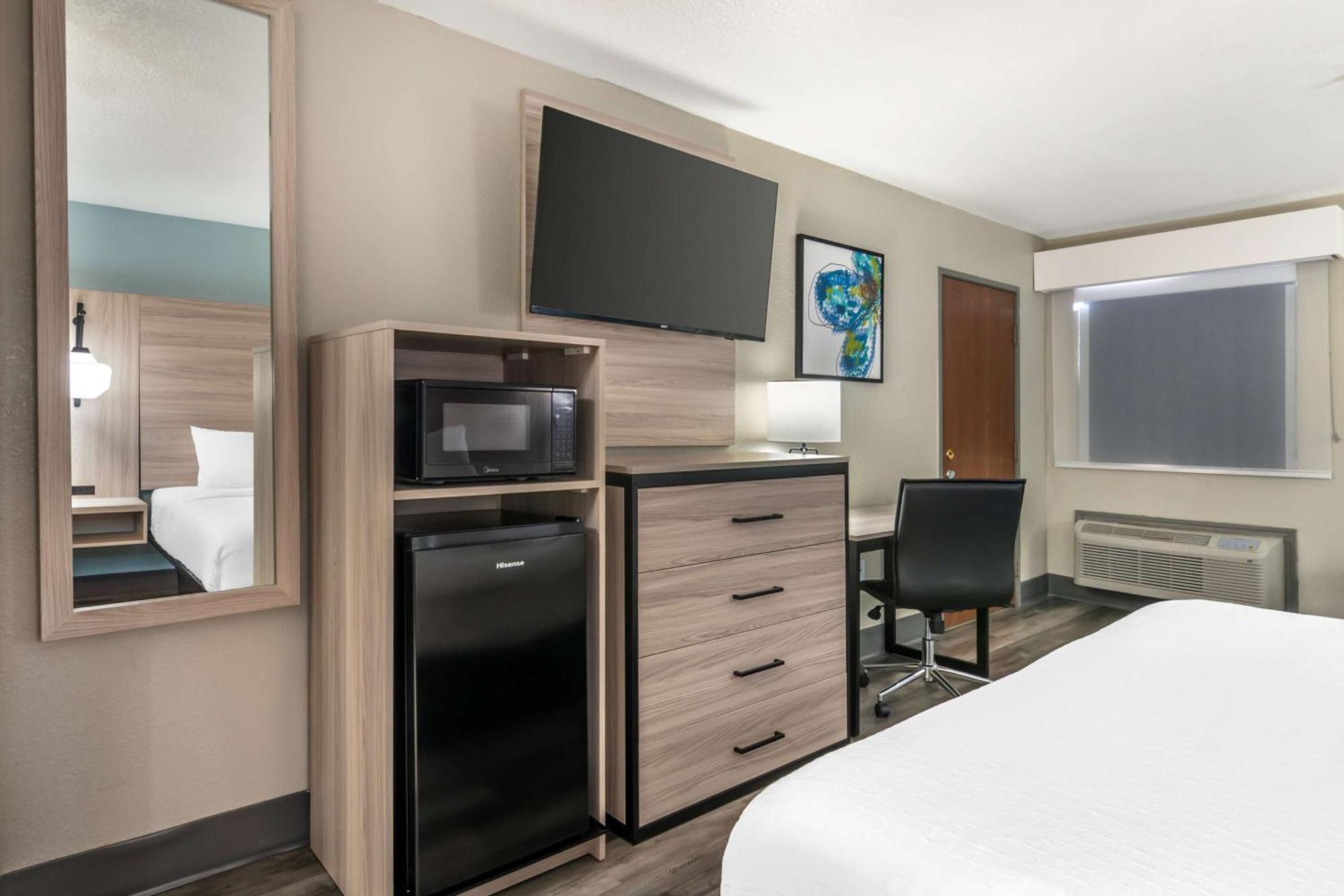 Best Western Wichita North พาร์กซิตี้ ภายนอก รูปภาพ